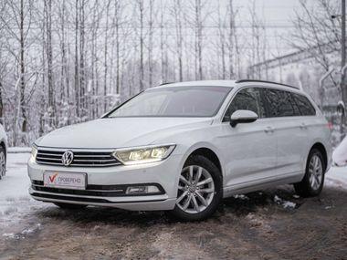 Volkswagen Passat 2018 года, 277 000 км - вид 1