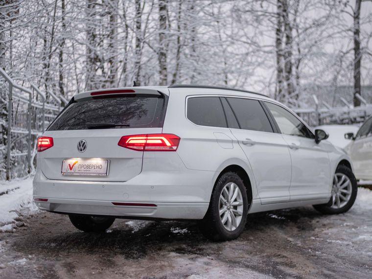 Volkswagen Passat 2018 года, 277 000 км - вид 2