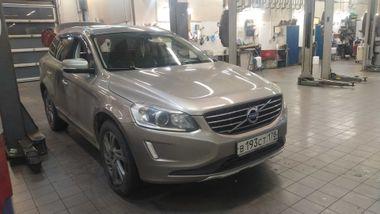 Volvo XC60 2013 года, 256 389 км - вид 2