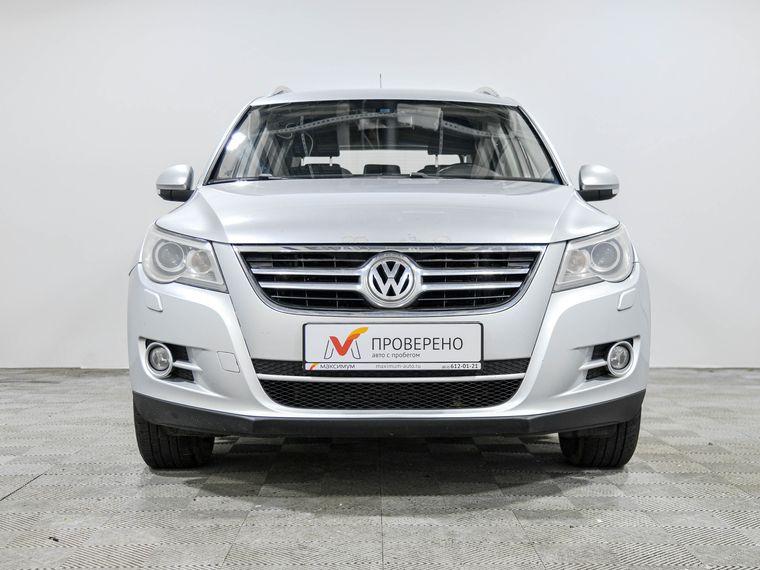 Volkswagen Tiguan 2011 года, 123 675 км - вид 2