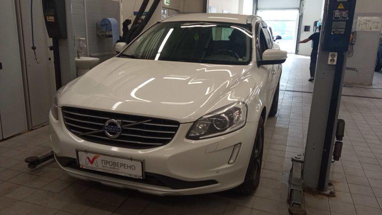 Volvo XC60 2015 года, 175 370 км - вид 1