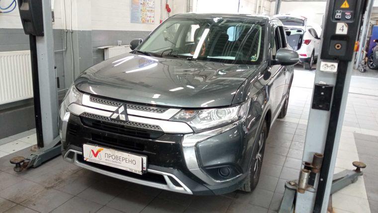 Mitsubishi Outlander, 