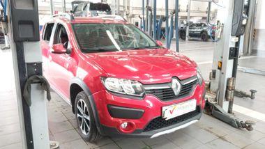 Renault Sandero Stepway 2015 года, 86 982 км - вид 1