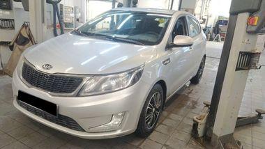 Kia Rio 2014 года, 88 392 км - вид 1