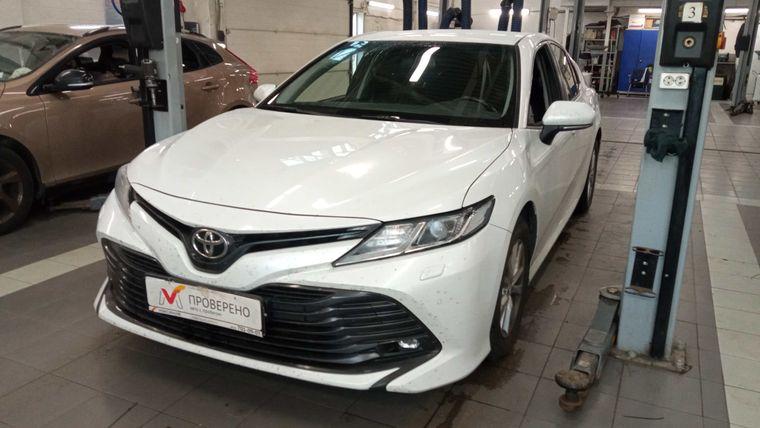 Toyota Camry, 