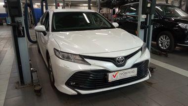 Toyota Camry 2019 года, 143 000 км - вид 2