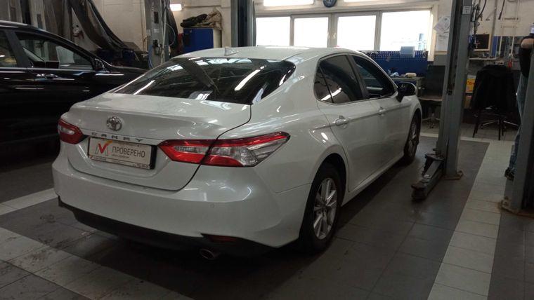 Toyota Camry,  - вид 2