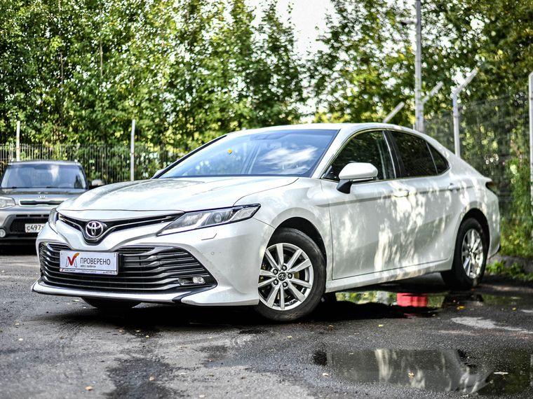 Toyota Camry, 