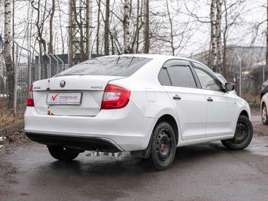 Skoda Rapid 2016 года, 225 000 км - вид 2