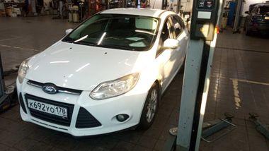 Ford Focus 2011 года, 205 500 км - вид 1