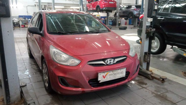 Hyundai Solaris 2012 года, 119 654 км - вид 2