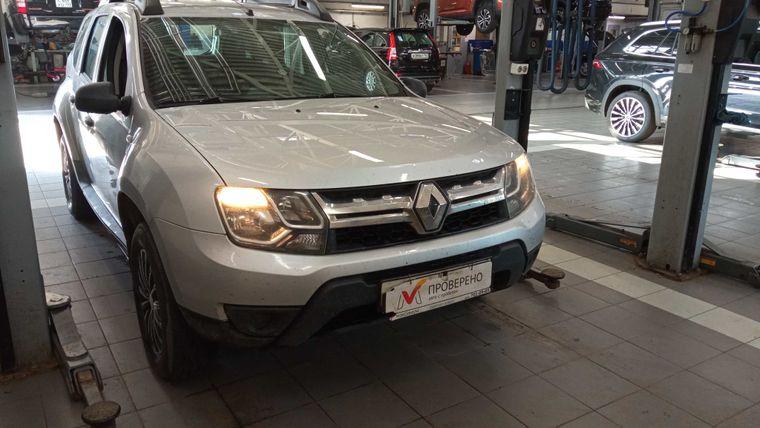 Renault Duster 2015 года, 67 777 км - вид 2