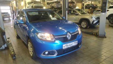 Renault Sandero 2015 года, 137 219 км - вид 2