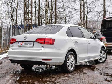 Volkswagen Jetta 2017 года, 139 000 км - вид 2