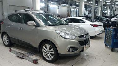Hyundai ix35 2011 года, 211 000 км - вид 2