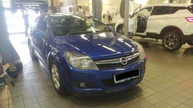 Opel Astra GTC 2010 года, 155 462 км - вид 2
