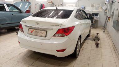 Hyundai Solaris 2012 года, 99 180 км - вид 2