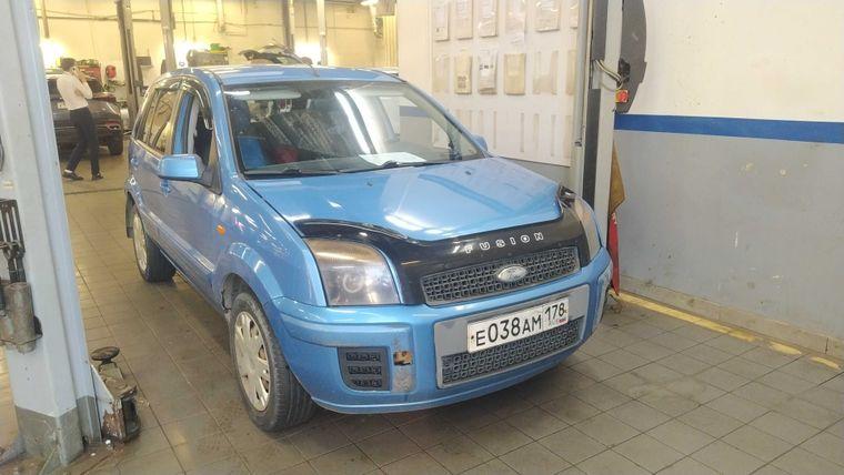Ford Fusion 2010 года, 160 532 км - вид 2
