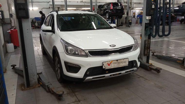 Kia Rio X-Line 2018 года, 168 309 км - вид 2