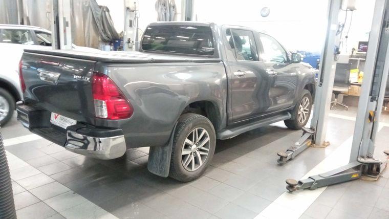 Toyota Hilux,  - вид 2