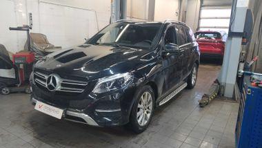 Mercedes-Benz GLE-класс 2018 года, 157 000 км - вид 1