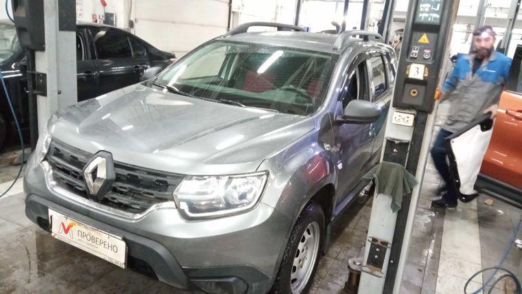Renault Duster 2021 года, 47 000 км - вид 1