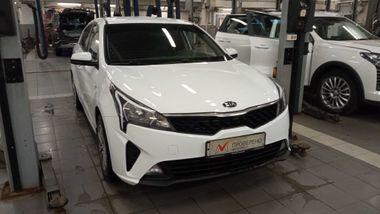 KIA Rio 2020 года, 37 241 км - вид 2