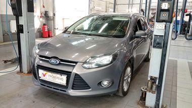 Ford Focus 2015 года, 256 080 км - вид 1