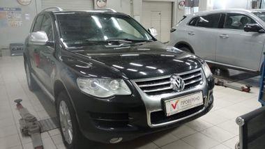 Volkswagen Touareg 2008 года, 344 464 км - вид 2