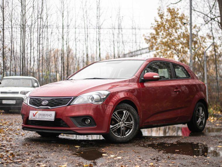 Kia Ceed 2011 года, 302 000 км - вид 1