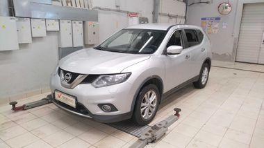 Nissan X-Trail 2016 года, 137 181 км - вид 1