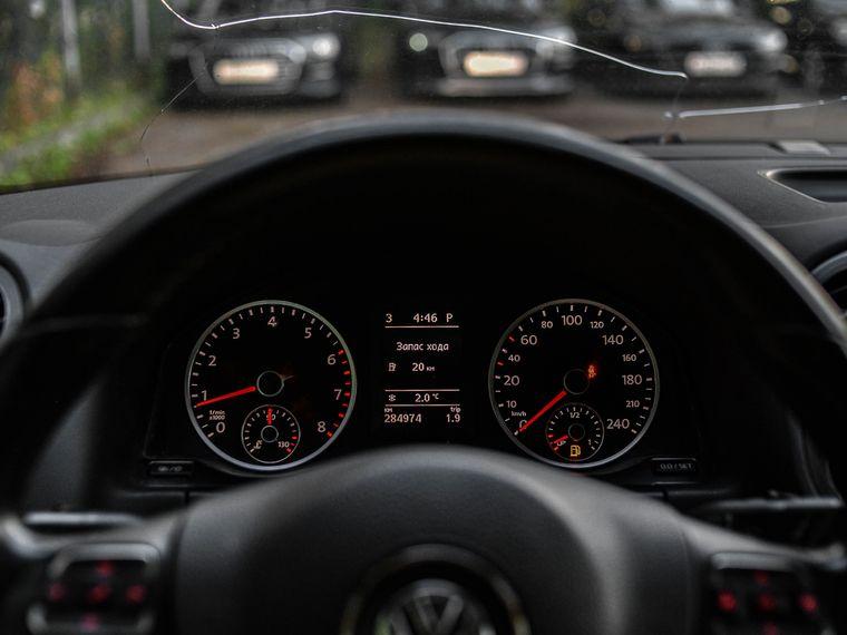 Volkswagen Tiguan,  - вид 4