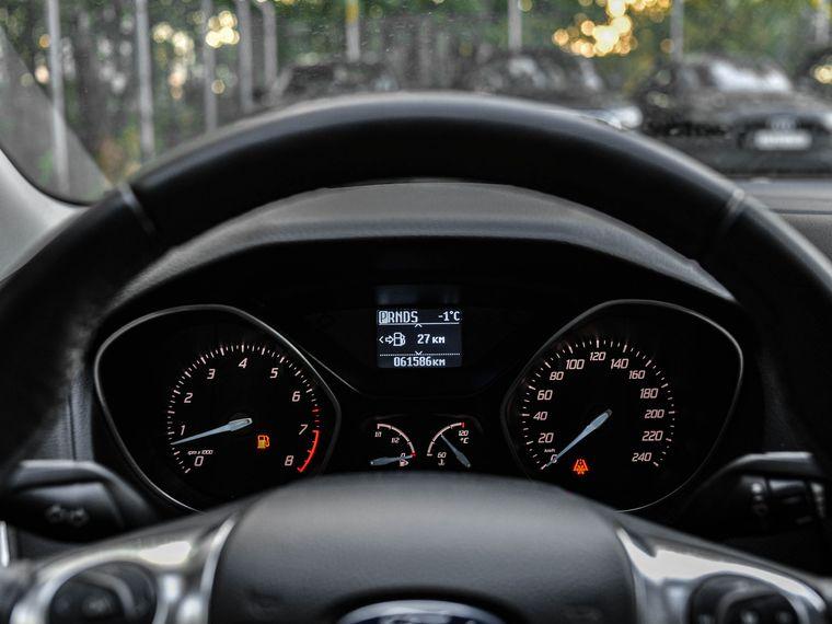 Ford Focus,  - вид 4