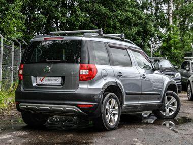 Skoda Yeti 2011 года, 120 607 км - вид 2