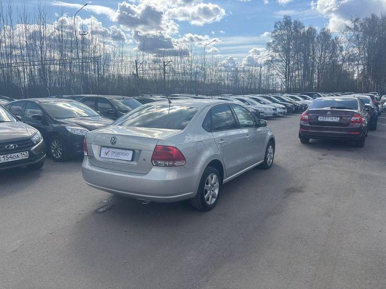 Volkswagen Polo, 2015 - вид 3