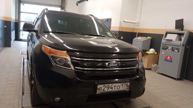 Ford Explorer 2014 года, 147 400 км - вид 2
