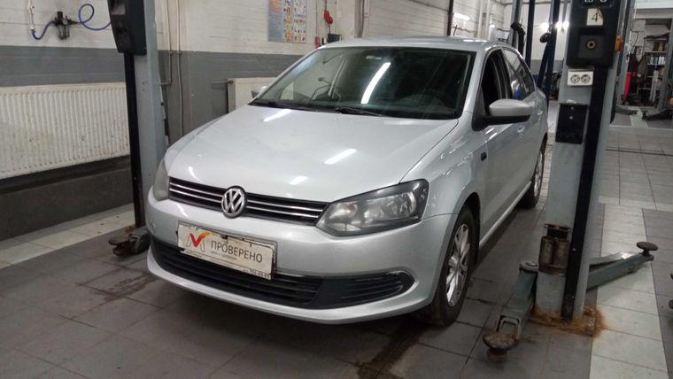 Volkswagen Polo 2015 года, 274 335 км - вид 1