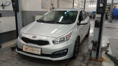 Kia Ceed 2018 года, 106 045 км - вид 1