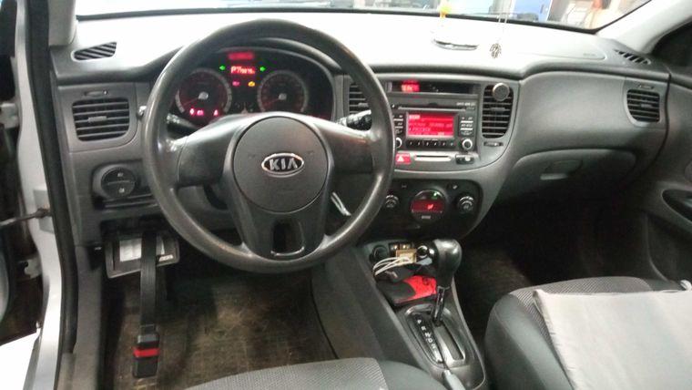 Kia Rio,  - вид 4