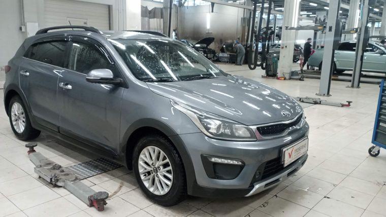 Kia Rio X-Line 2018 года, 73 600 км - вид 2