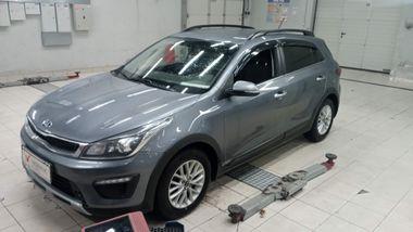 Kia Rio X-Line 2018 года, 73 600 км - вид 1