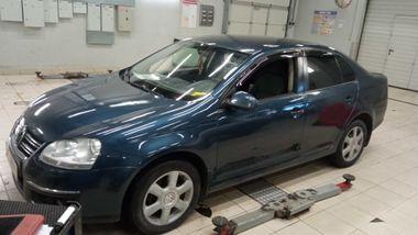 Volkswagen Jetta 2009 года, 367 965 км - вид 1