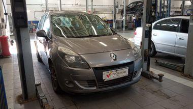 Renault Scenic 2010 года, 268 478 км - вид 2