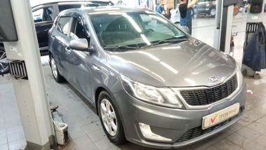 KIA Rio 2014 года, 128 998 км - вид 2