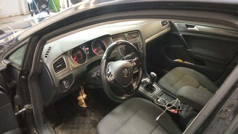 Volkswagen Golf,  - вид 4