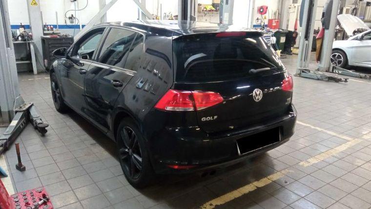 Volkswagen Golf,  - вид 3