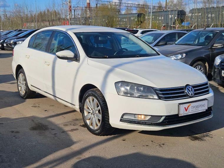 Volkswagen Passat, 2012 - вид 2