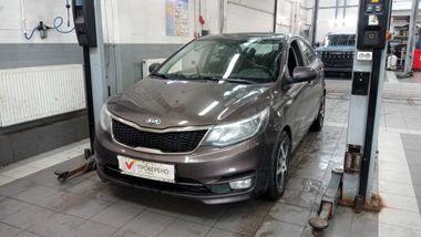 Kia Rio 2017 года, 73 270 км - вид 1