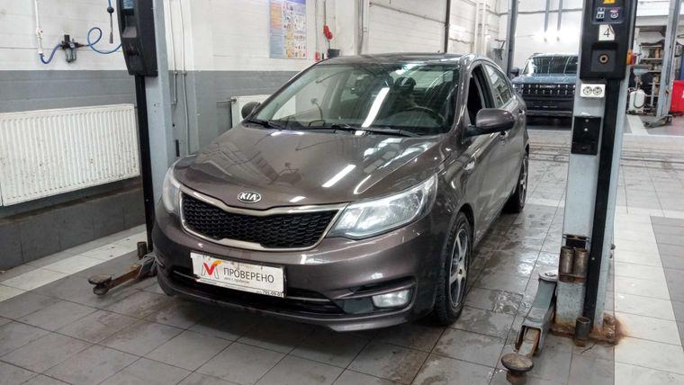 Kia Rio 2017 года, 73 270 км - вид 1
