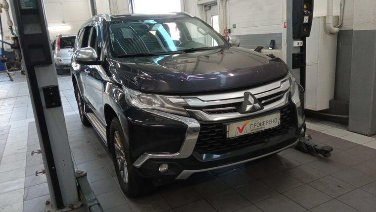 Mitsubishi Pajero Sport, 2017 - вид 1